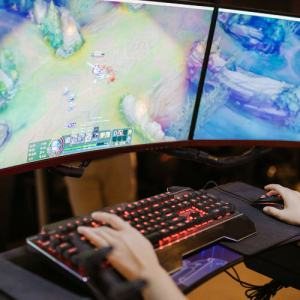 Two Spin-Offs for League of Legends Were Postponed Due to Riot’s Decision