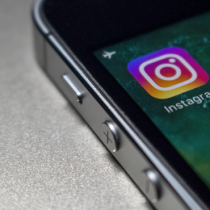 Instagram to Show Only Three Posts from One User’s Stories… Possibly