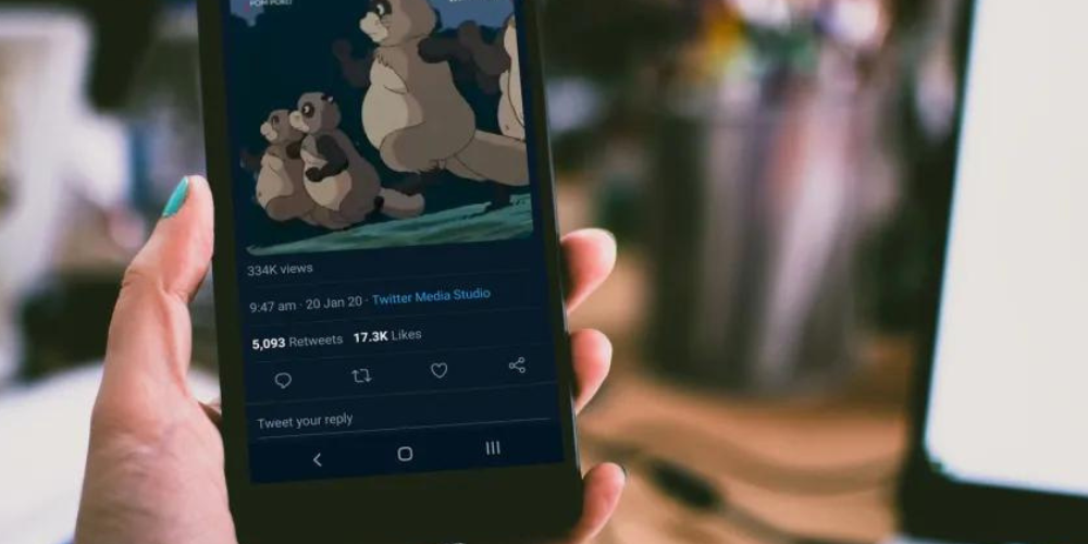 Twitter Blue Opens Up New Possibilities with 2-Hour Video Uploads for Subscribers